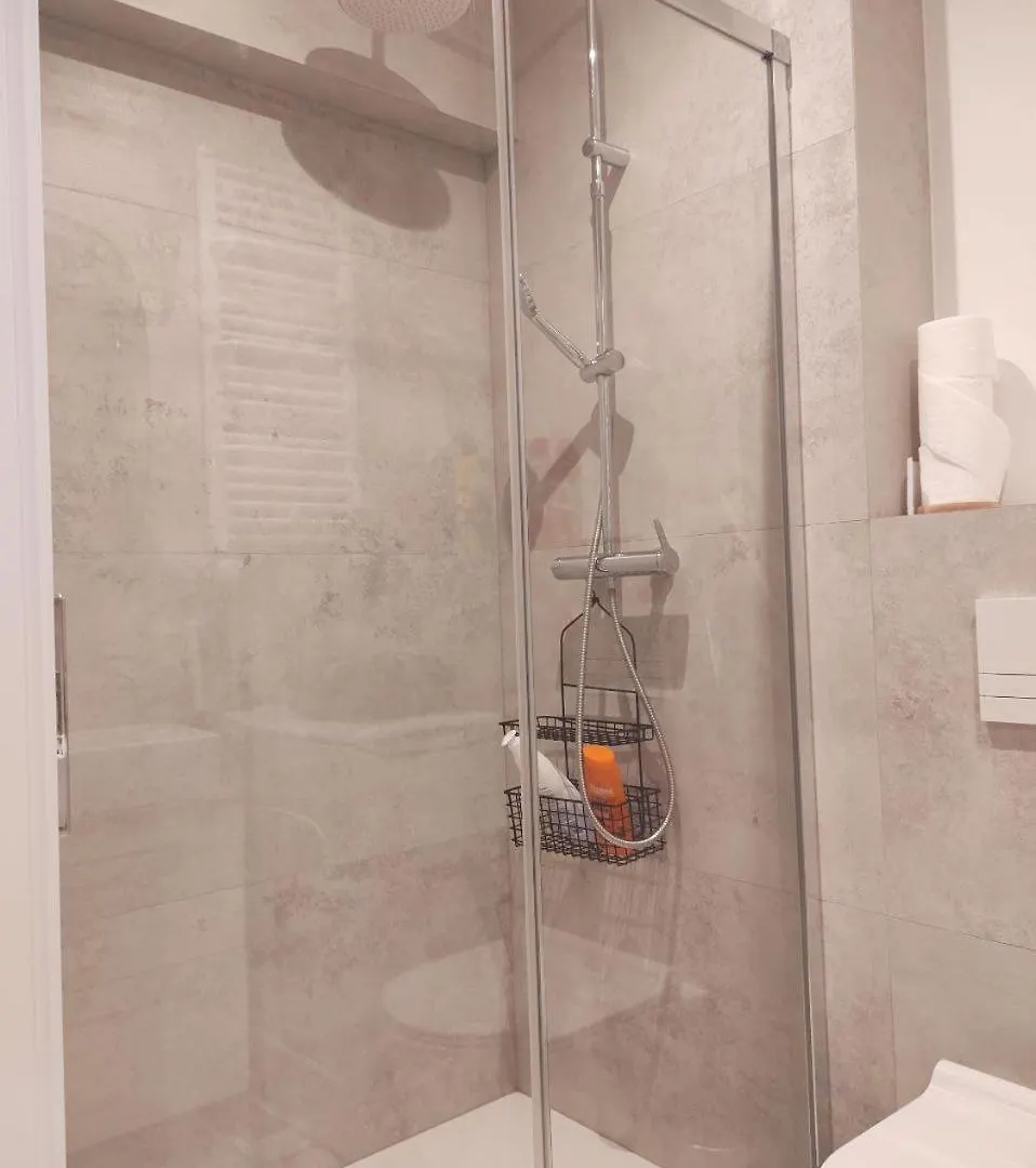 Apartament Totu Today-Plac Wolnosci 6 Apartamenty, Faktura Vat, Self Check-In Poznań