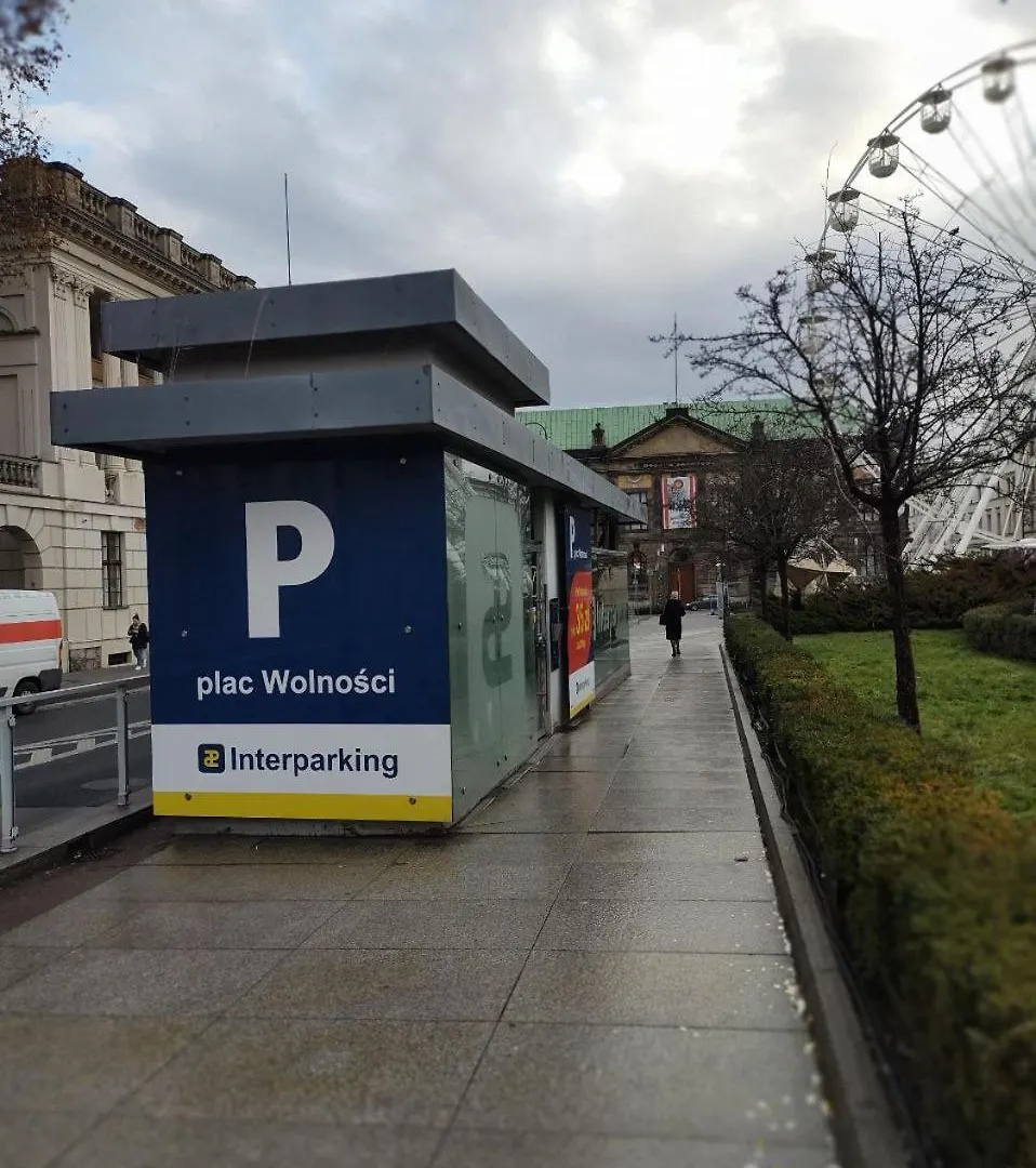 Totu Today-Plac Wolnosci 6 Apartamenty, Faktura Vat, Self Check-In Poznan Poland
