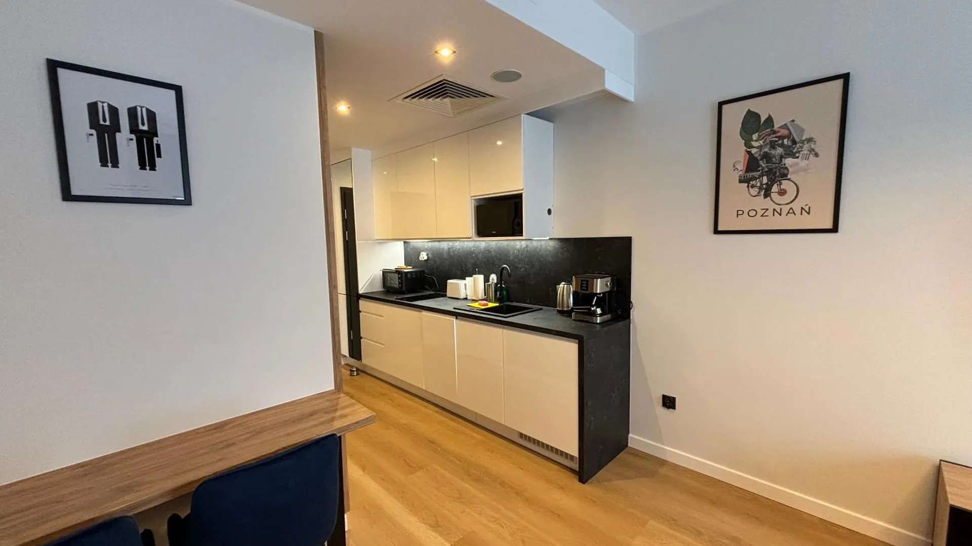 Apartment Totu Today-Plac Wolnosci 6 Apartamenty, Faktura Vat, Self Check-In Poznan